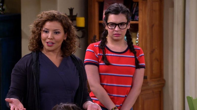 Elena Alvarez and Penelope Alvarez - One Day at a Time