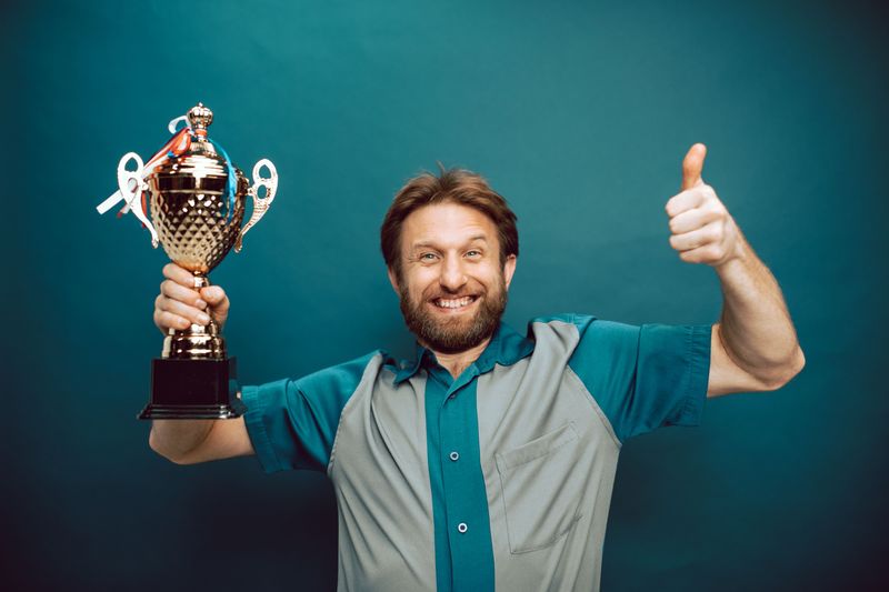 Exaggerating Achievements