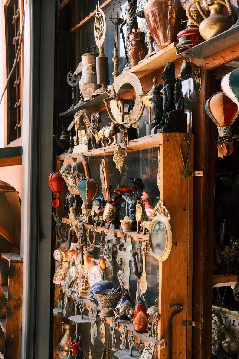 Excessive Home Decor and Decorative Clutter