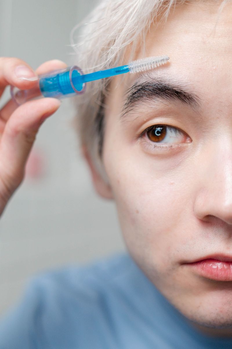 Eyebrow Grooming