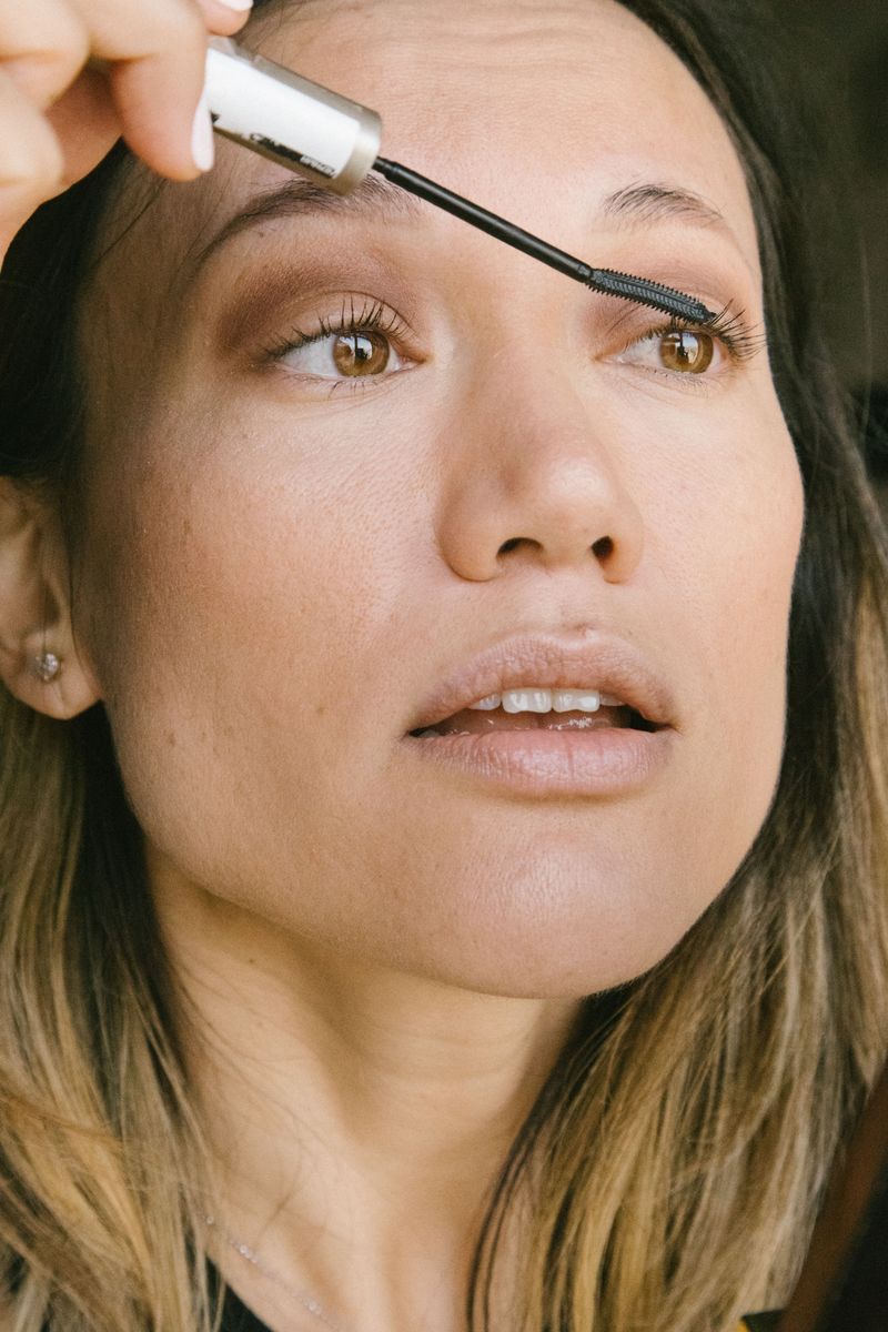 Focus on Lash Separation with Mascara