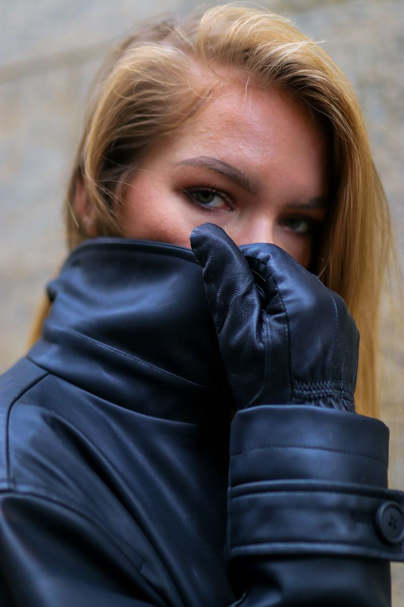 Leather Gloves