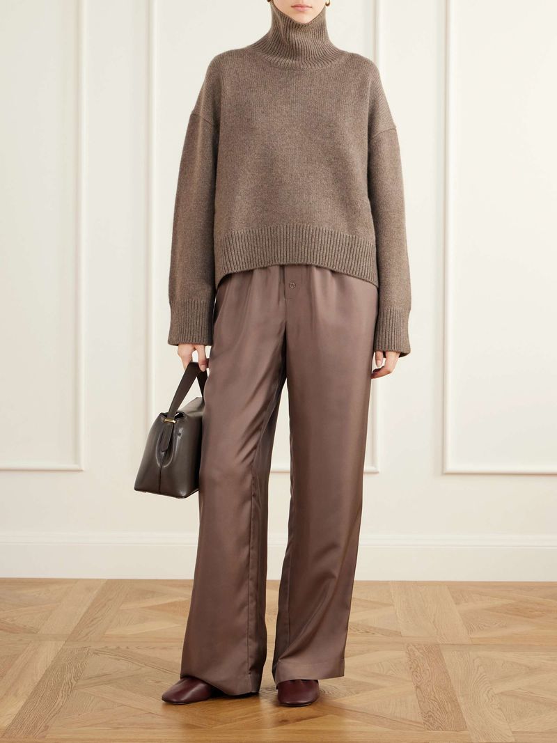 Loulou de Saison Jonah Cropped Cashmere Turtleneck Sweater