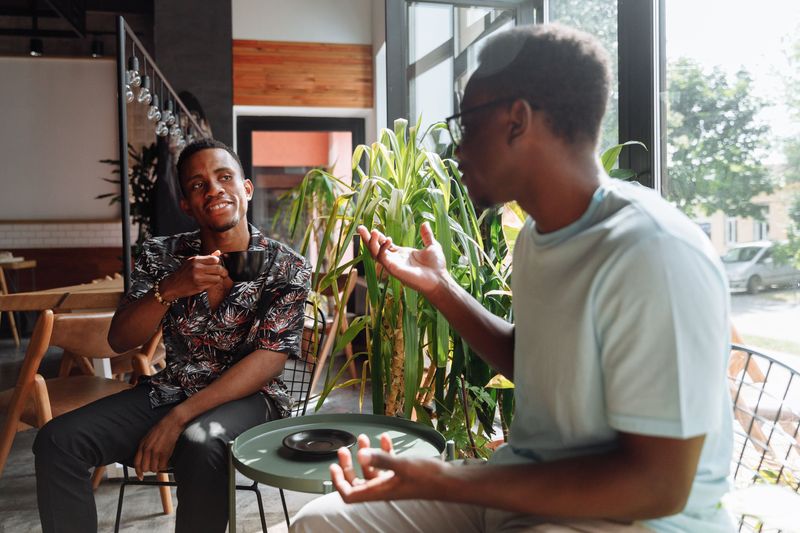 Making Small Talk with Strangers