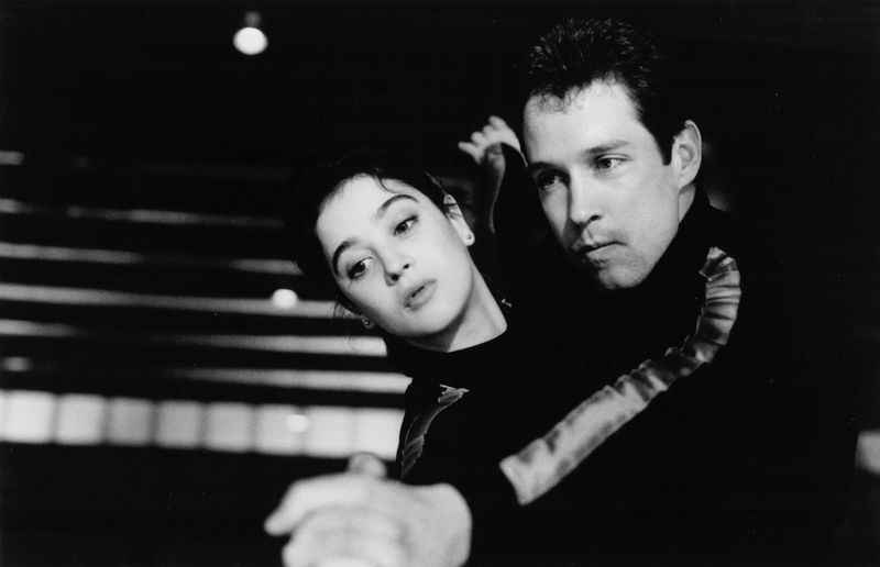The Cutting Edge (1992) - Competitive Figure-Skating Partners Who Initially Despise Each Other