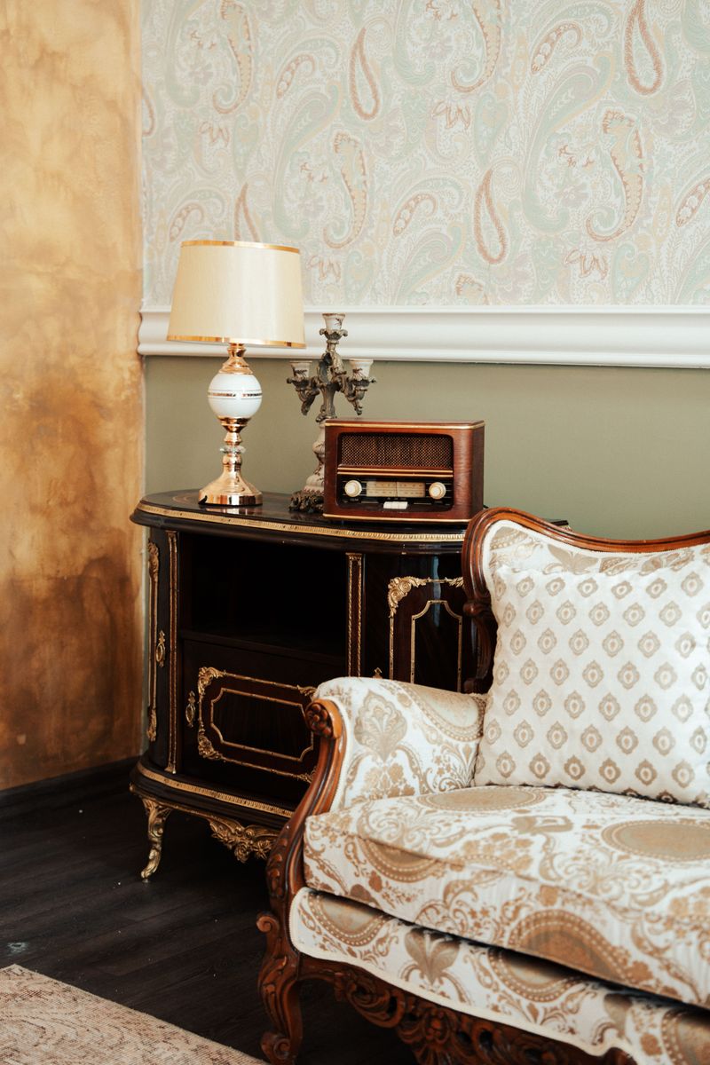 Traditional Furniture