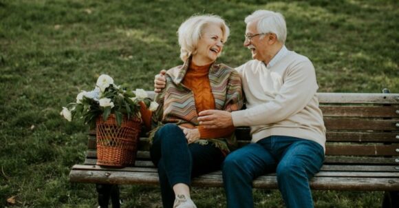 Women Over 50 May Want to Avoid These 11 Common First-Date Missteps