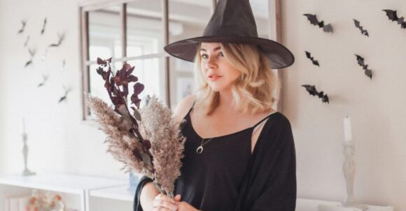 11 Classic Last-Minute Halloween Costumes That Remain Popular Year After Year