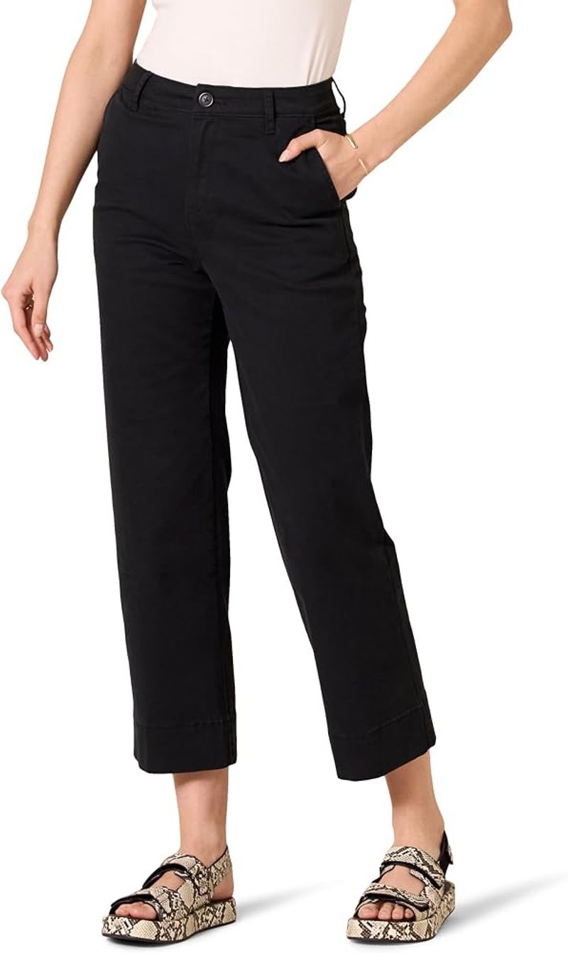 Amazon Essentials Stretchy Ponte Pull-On High-Rise Ankle Pant
