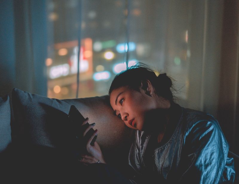 Chasing Quick Online Connections