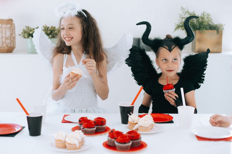 Having a Weak Halloween Theme