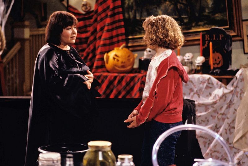 Roseanne: BOO!