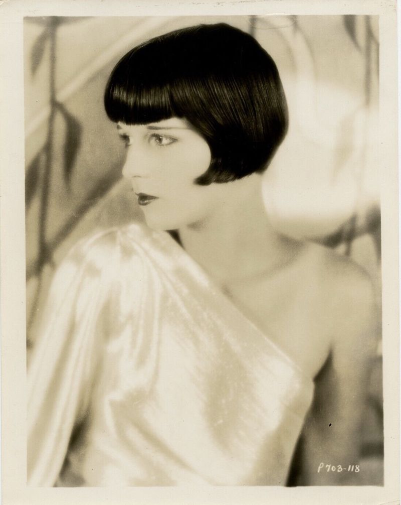 The Louise Brooks Bob